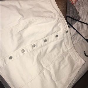 White button up plus size skirt!!! Brand new.